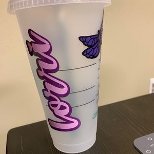 Jonathan & Lorri’s Starbucks cups!💓